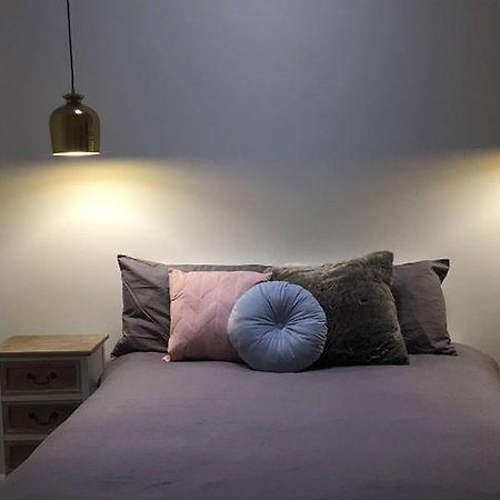 Capel Short-Stay Accommodation 외부 사진